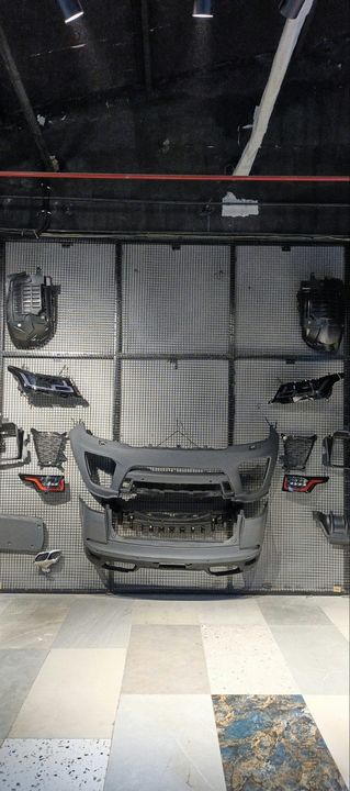 Range Rover Sport L494 SVR Full body Kit