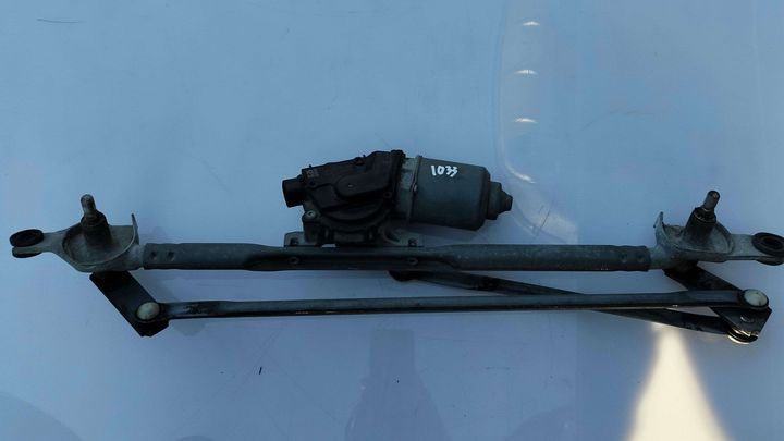 Windshield wiper motor - 2013 Cadillac ATS