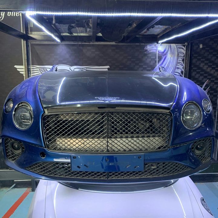 Bentley Continental GT -Front CUT/ Front KiT  Assembly