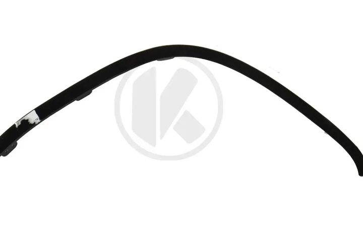 Front bumper trim bar (LH)