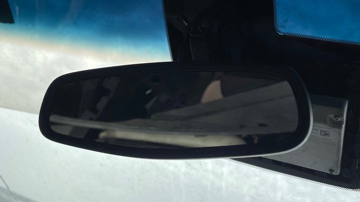Rear view mirror - 2017 Chevrolet Impala