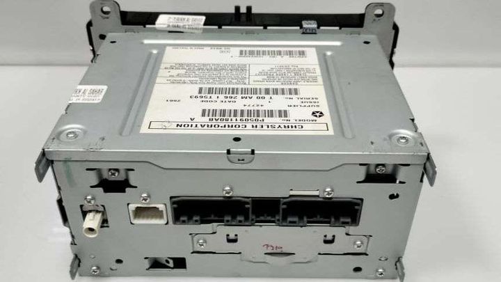 Info-gps-tv screen - 2012 Jeep GRAND CHEROOKE