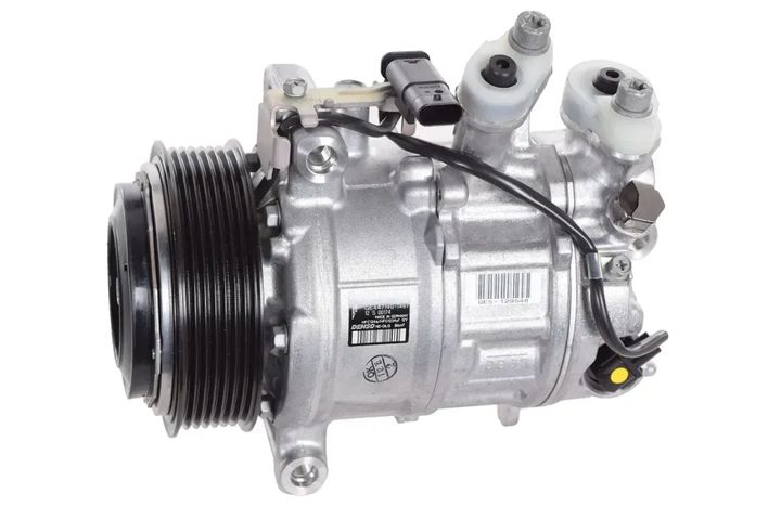 AC COMPRESSOR