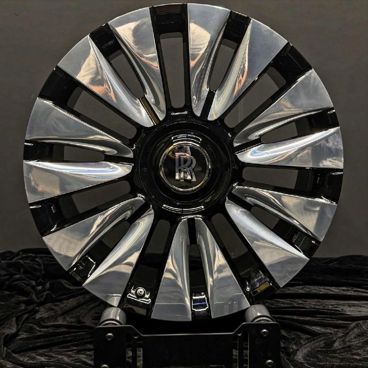 Original Rolls-Royce Spectre Wheels