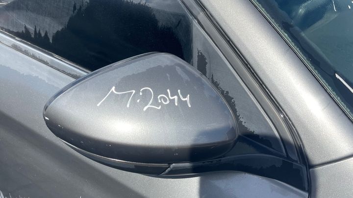 Side Mirror (RH) - 2017 Dodge Neon