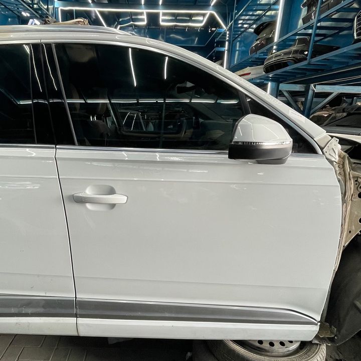 Door (RHF) - 2019 Audi Q7