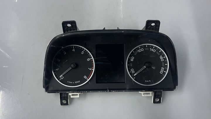 Speedometer - 2011 Land Rover RANGE ROVER