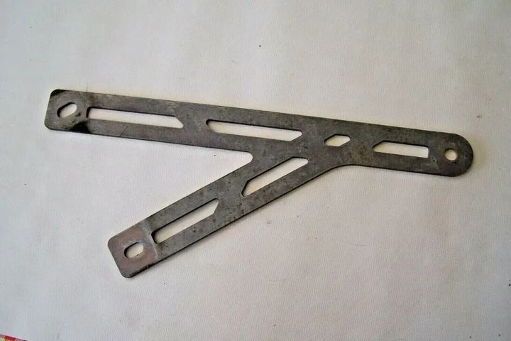a4635007831   bracket