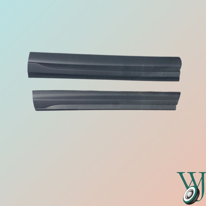 FRONT DOOR STRIP 2017 UPGRADE->2022 SPORT SVR, 2014-2017 Upgrade 2018-2022 Sport SVR