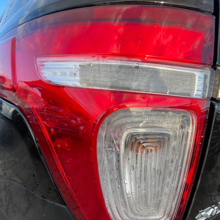 Tail Light (LH) - 2014 Ford Explorer XLT