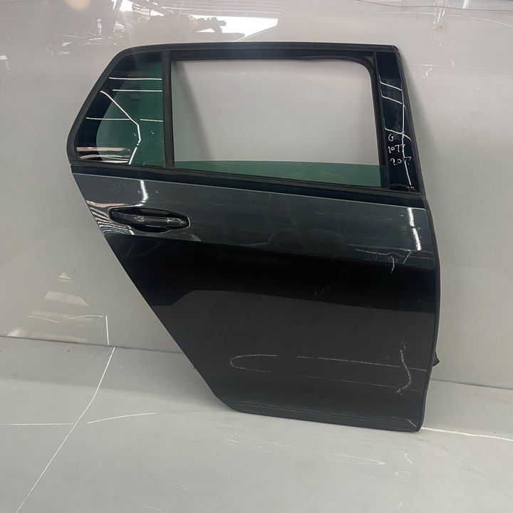 Door (RHB) - 2019 Volkswagen GTI