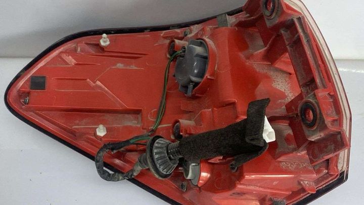 Tail Light (RH) - 2013 Infiniti QX56