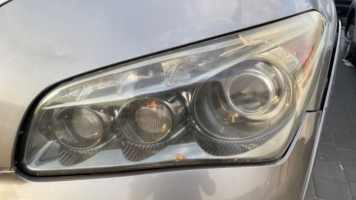 Headlight (RH) - 2011 Infiniti QX56 5.6i
