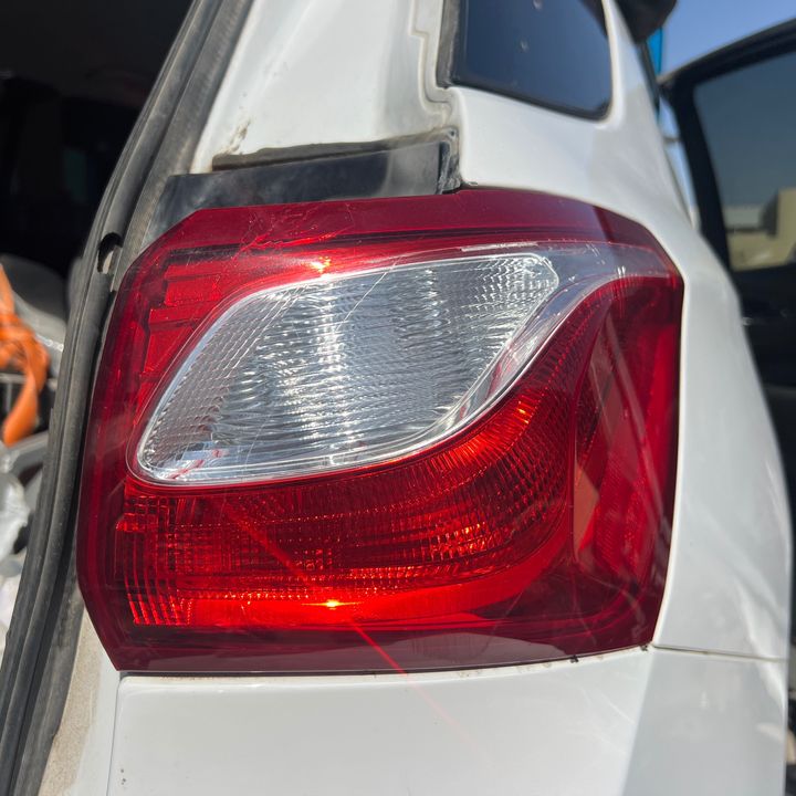 Tail Light (RH) - 2018 Chevrolet Equinox