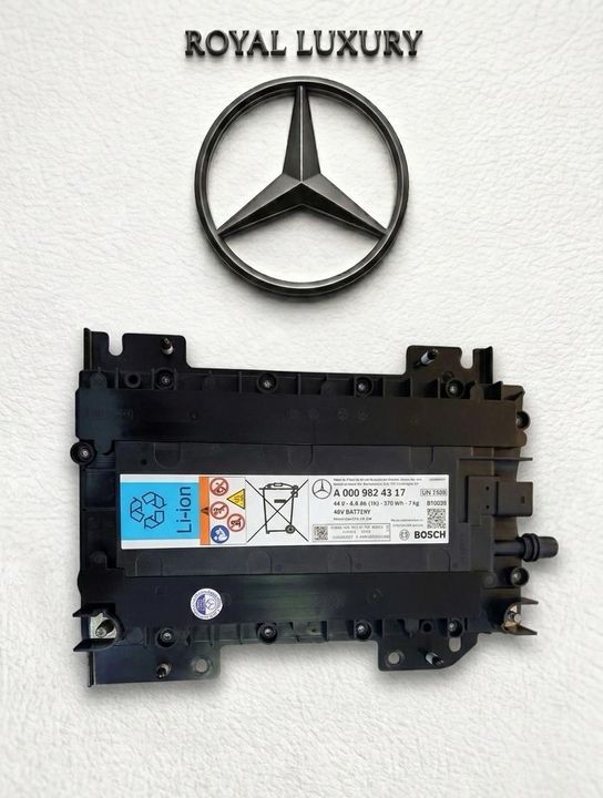 Mercedes-Benz 48V Li-Ion Auxiliary Battery Module