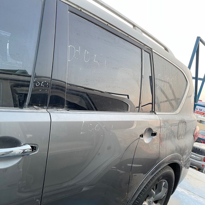 Door (LHB) - 2013 Infiniti QX56