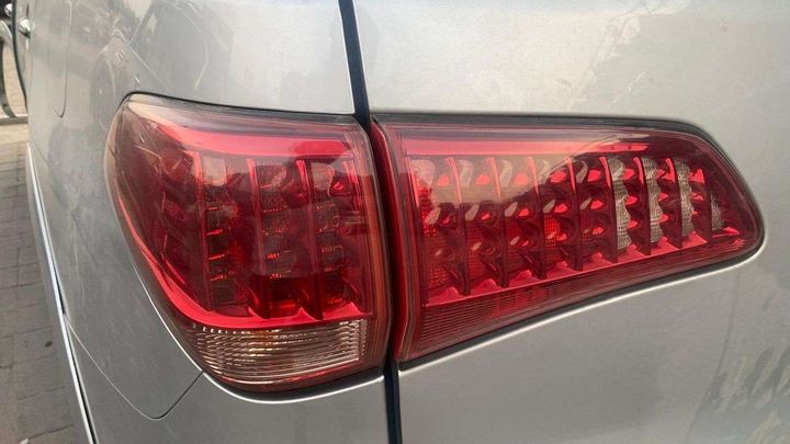 Tail Light (RH) - 2011 Infiniti QX56