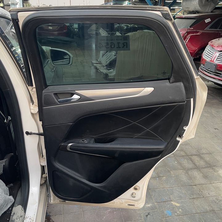 Door (RHB) - 2019 Lincoln MKC