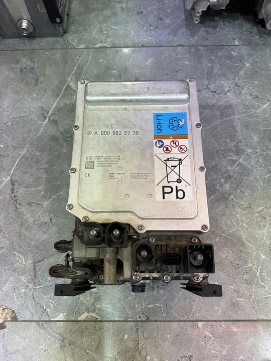 Mercedes-Benz  DC/DC Lion Battery Converter Hybrid Module