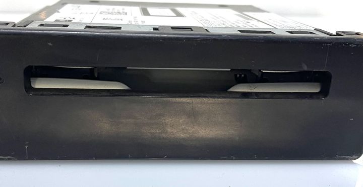 Audio CD Disc player - 2015 Chevrolet SILVERADO