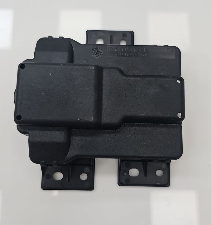 Mercedes-Benz FUSE BOX