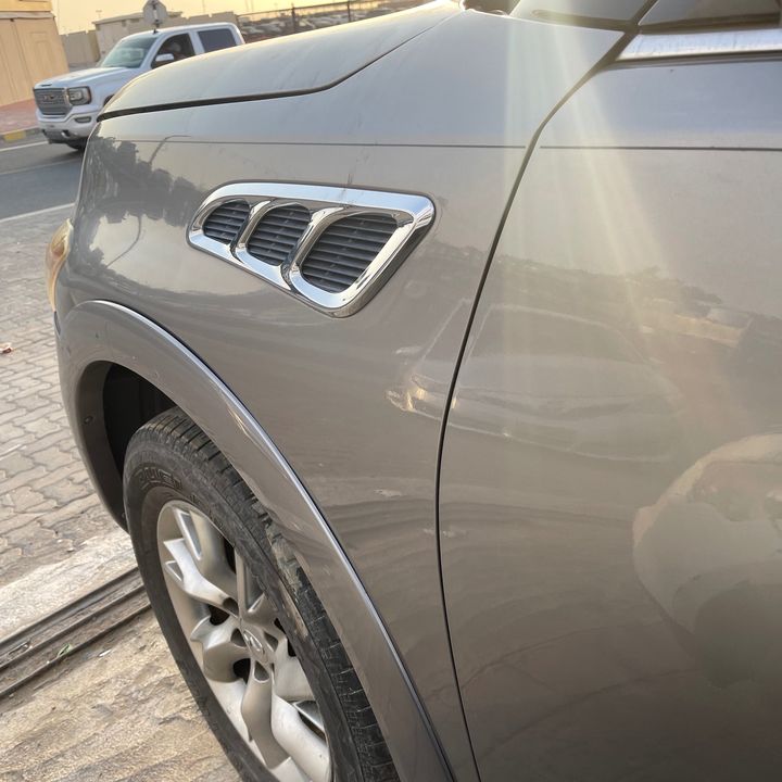 Fender (RHF) - 2011 Infiniti QX56 5.6i