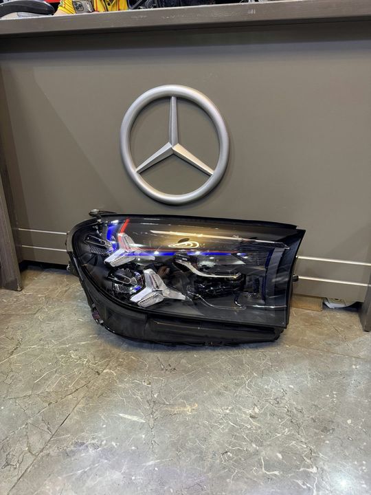 Mercedes-Benz GLS 2027 W167 Digital Light LED Headlight RH