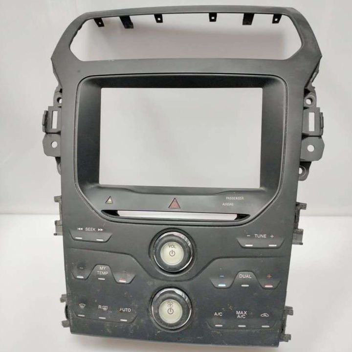 Multimedia Control Unit - 2011 Ford Explorer