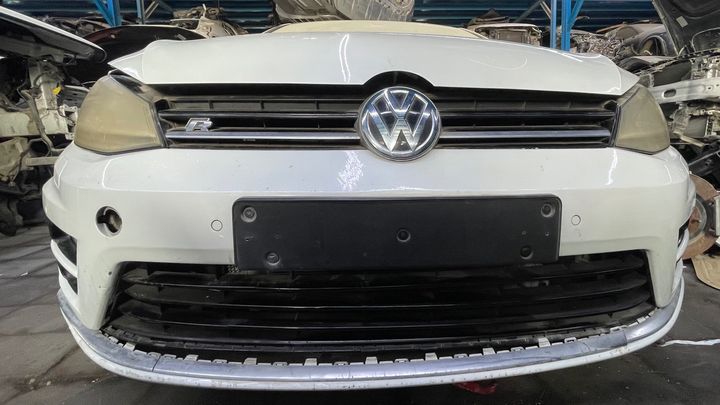 Front Bumper - 2016 Volkswagen Golf R