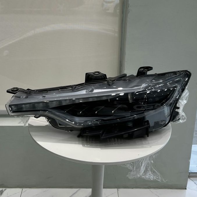 Maserati Levantae Front Headlight LH