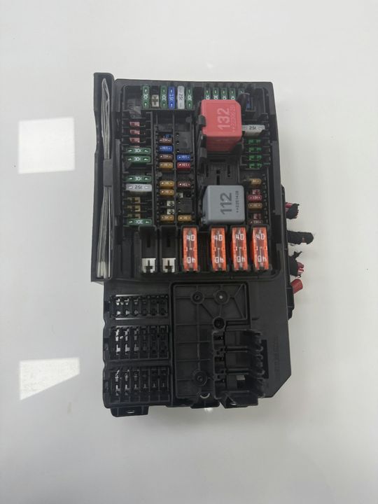 Mercedes-Benz W223 Front SAM Fuse Box Module