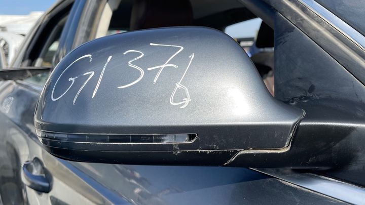 Side Mirror (RH) - 2017 Audi Q3