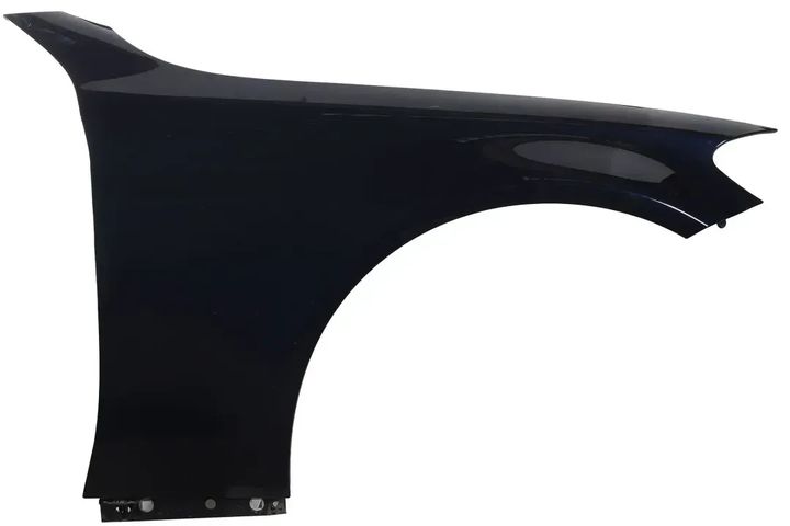 W205 FENDER R