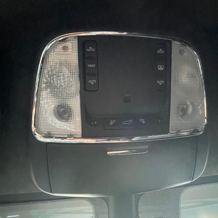 OverHead Console - 2014 Jeep GRAND CHEROKEE