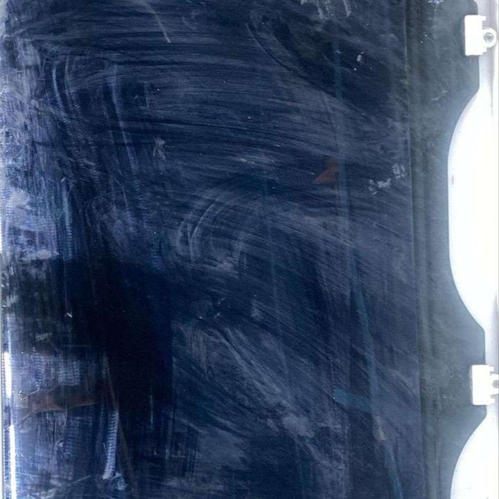 Rear door glass - 2011 Infiniti QX56