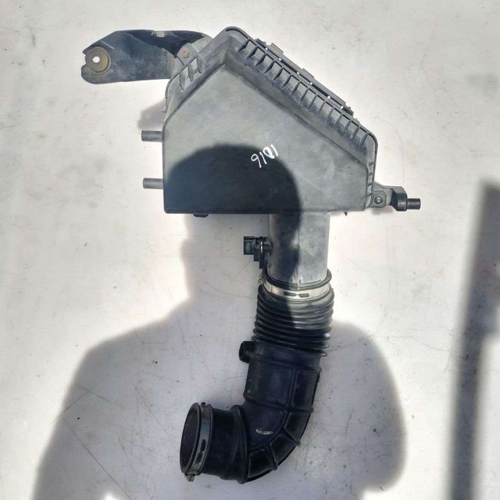 Air cleaner box - 2013 Cadillac CTS