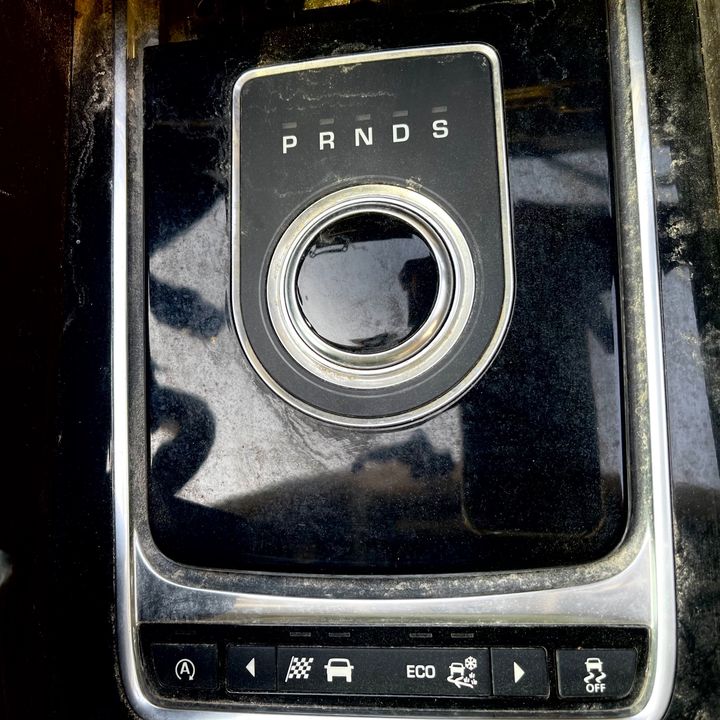 Gear Shift Knob(Automatic) - 2018 Jaguar F PACE