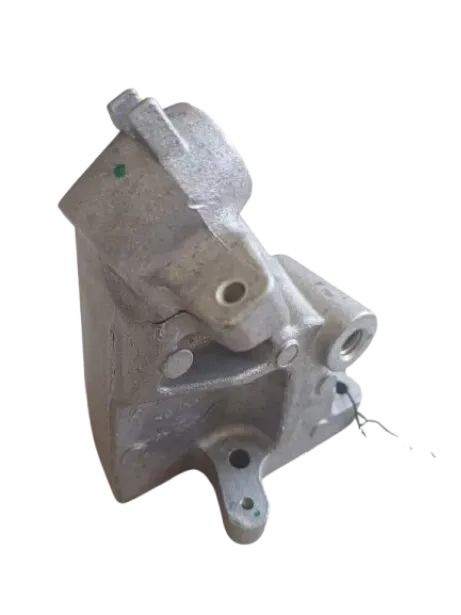 ENGINE CARRIER