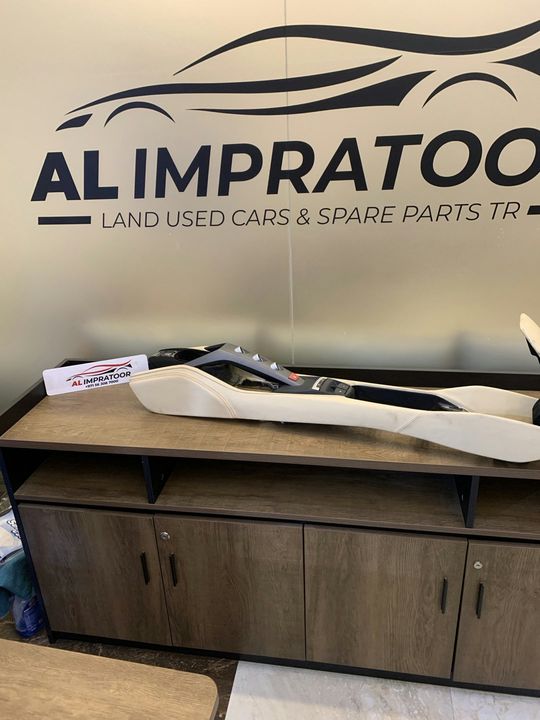 Ferrari 488 Spider - Front Center Console - Beige