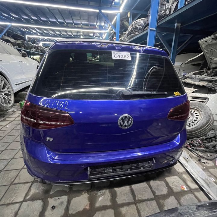 Trunk/hatch/tailgate - 2015 Volkswagen Golf R