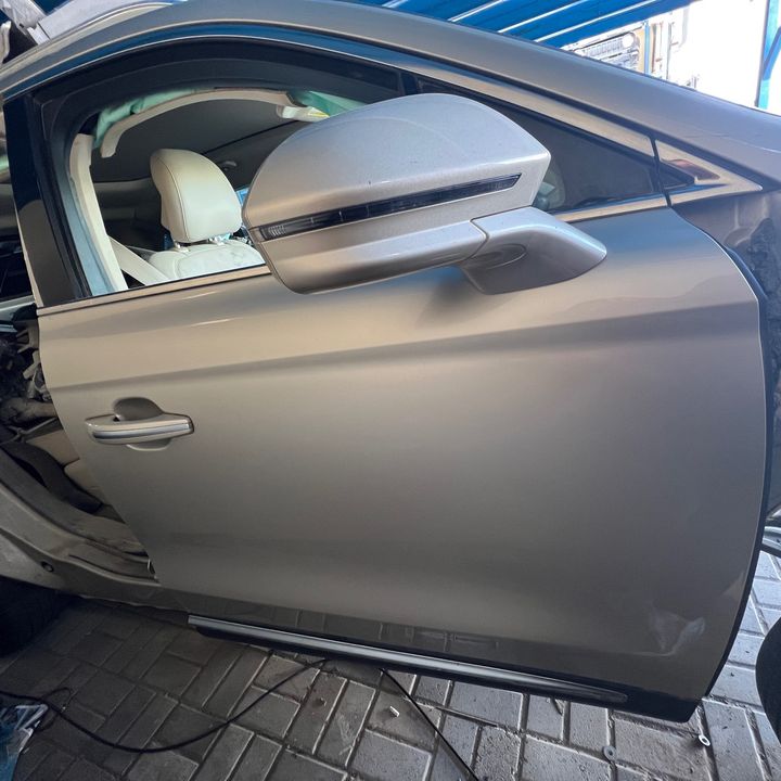 Door (RHF) - 2017 Lincoln MKX