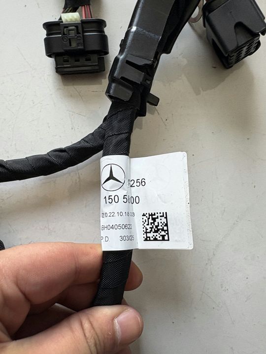 Mercedes-Benz Engine Wiring Harness