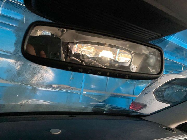 Rear view mirror - 2019 Infiniti QX50
