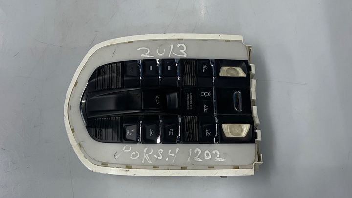 Overhead Console - 2011 Porsche Cayenne