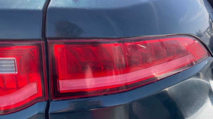 Tail Light (RH) - 2018 Jaguar F-Pace PREMIUM