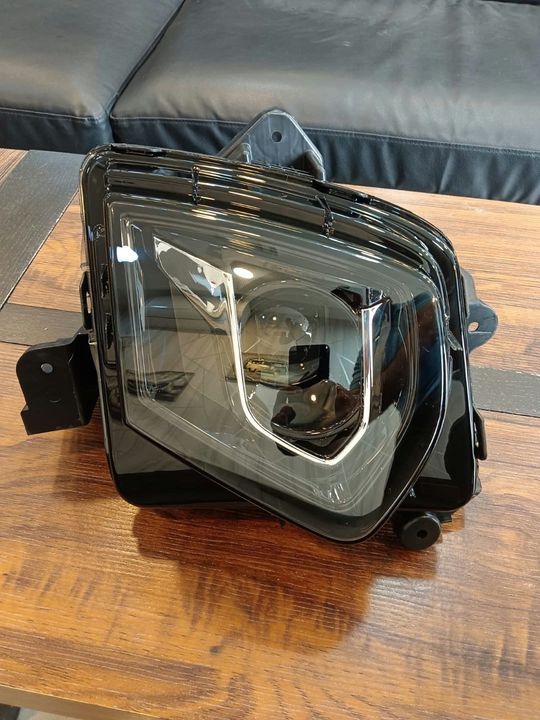 Chevrolet Blazer - Headlight RH
