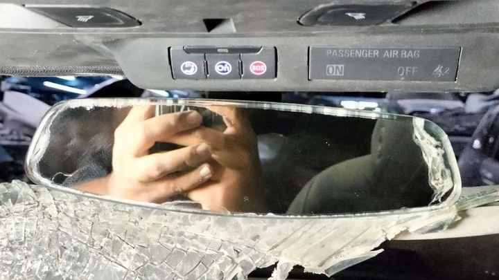 Rear view mirror - 2021 Chevrolet Camaro 1LS/1LT