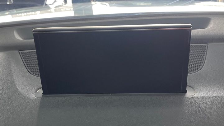 Info-gps-tv screen - 2019 Audi Q7