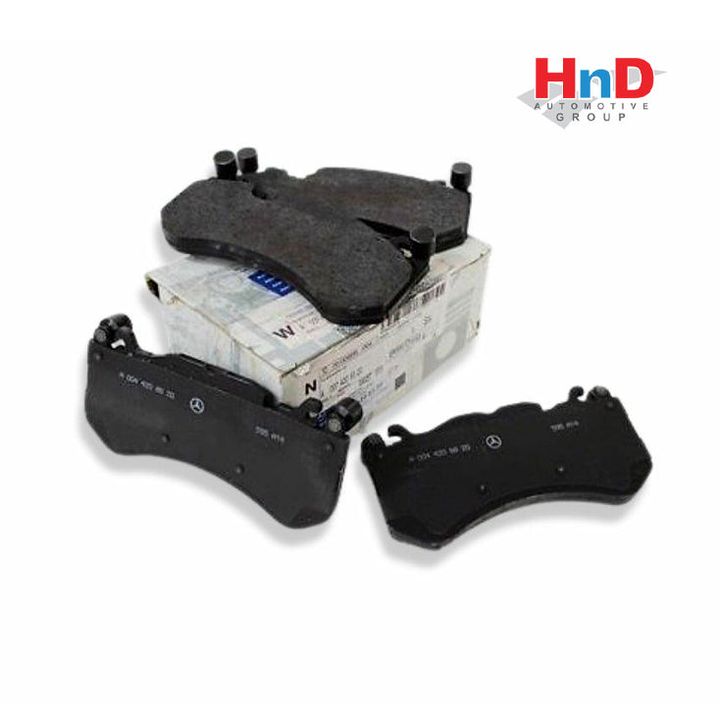 Certified Mercedes Benz Genuine Brake pad set 0074205920