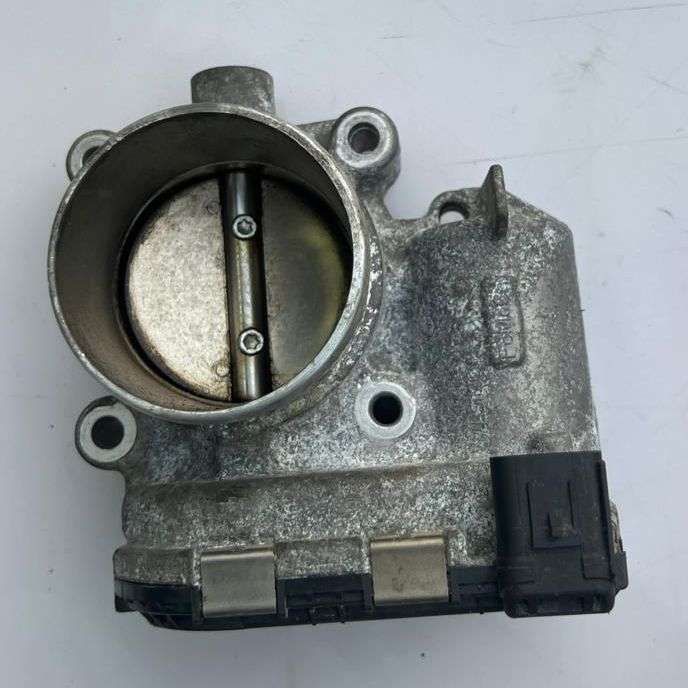Throttle body - 2016 Ford Escape